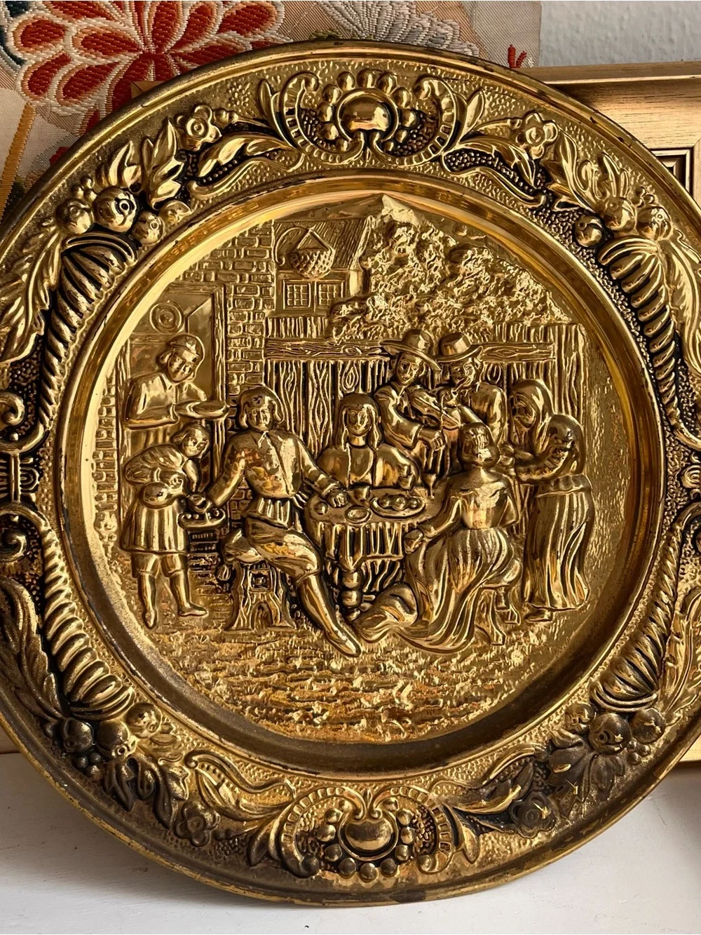 Vintage English embossed decorative Brass wall hanging plates set of 2